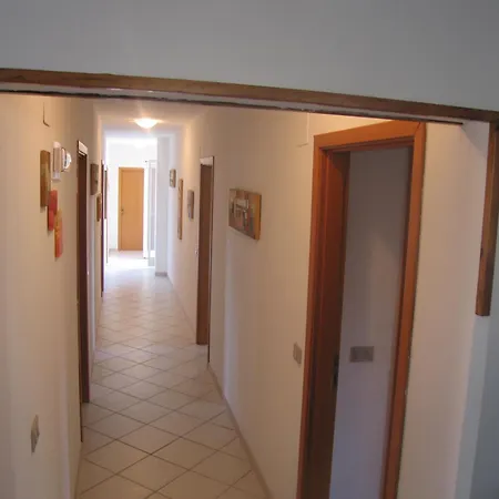 מלון דירות Residencesanleo 3*