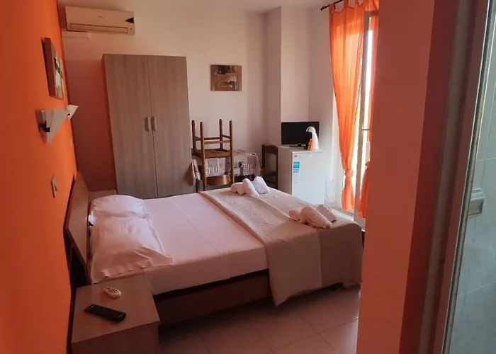 Residencesanleo מלון דירות בריאטיקו