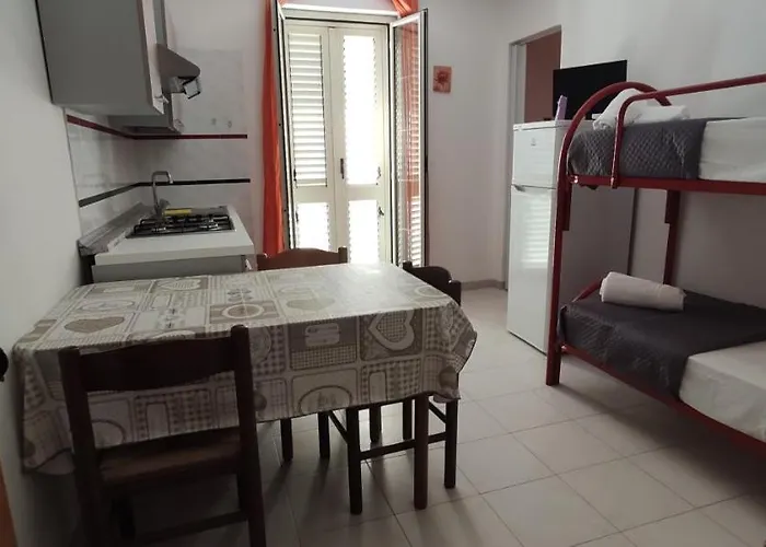 Residencesanleo מלון דירות בריאטיקו