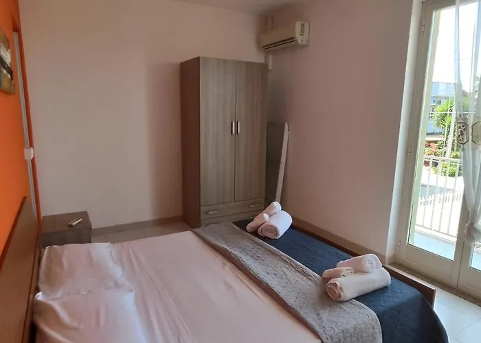 מלון דירות Residencesanleo בריאטיקו